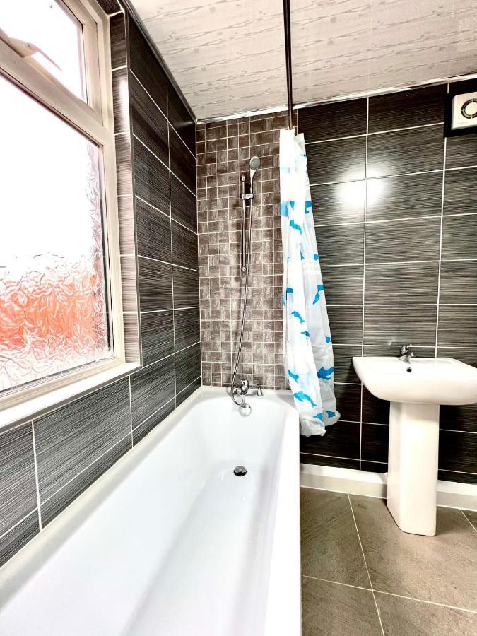 Relax Dotcom Apartamento Manchester Exterior foto