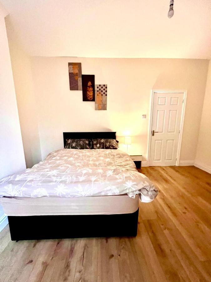 Relax Dotcom Apartamento Manchester Exterior foto